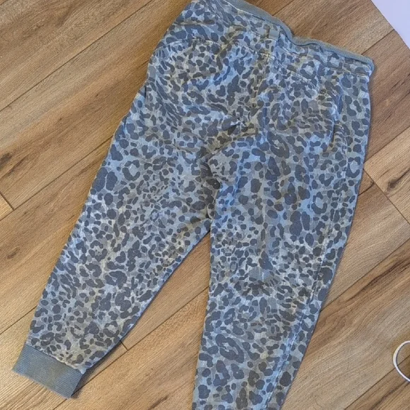 JoyLab Blue and Gray Track Pants with Cropped Length - Picture 3 of 3
